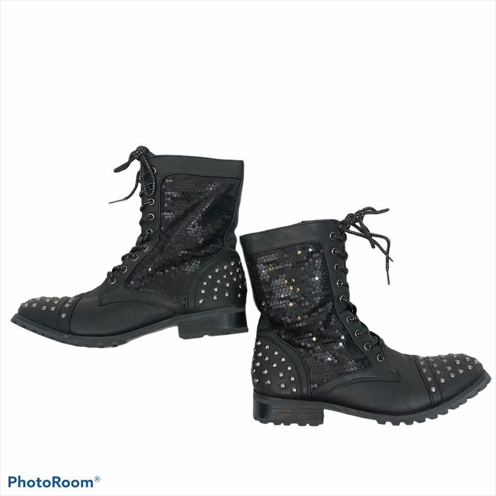 Gia Miaย BlackโStudded Sequin Dance Combat Bootsโ8โ